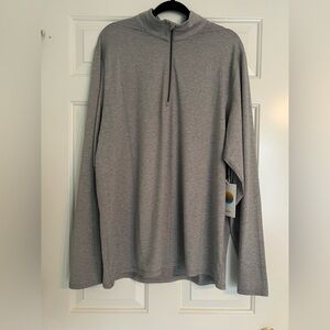 Vuori Men's Light Gray Long Sleeve Shirt